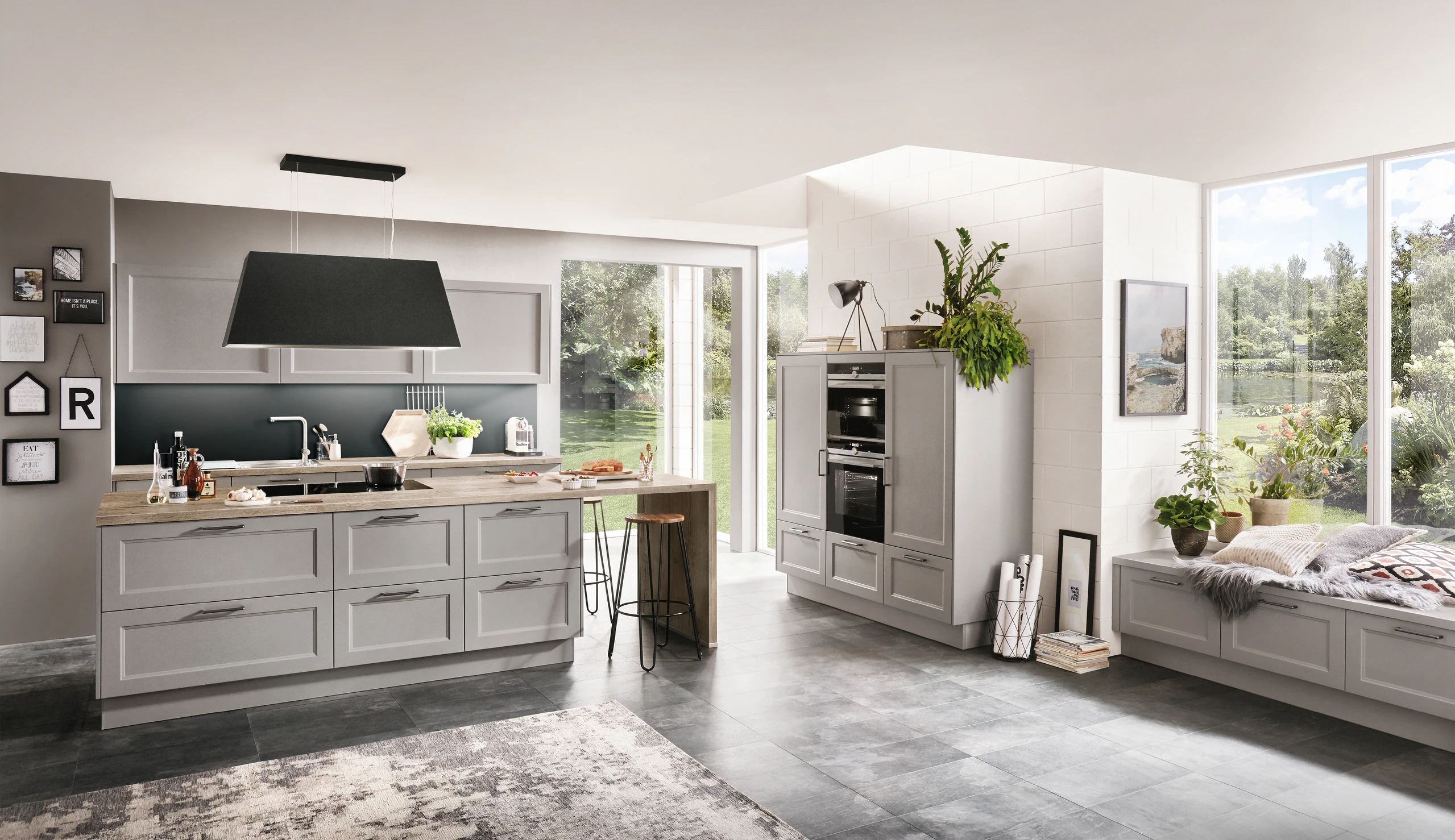 Shape collection with sculptural forms